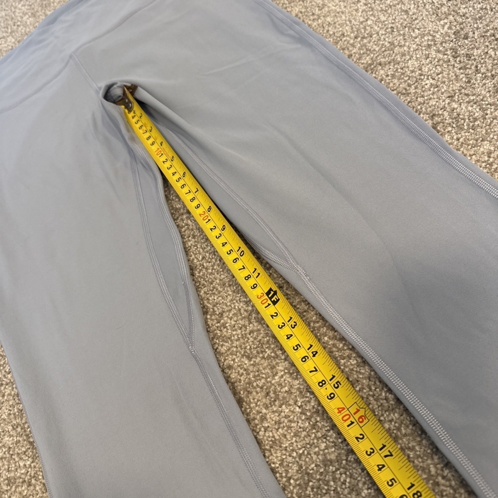 Lululemon Flare Leggings Womens Size 10 Gray High Rise Yoga Pants Nulu Groove St - Picture 10 of 16